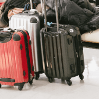 旅行カバンはレンタルならカラーやサイズも豊富で便利